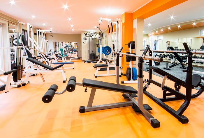A sala de musculação não pode ser escura para não dar sono e não gerar cansaço. (Foto: Reprodução/Interconectada)